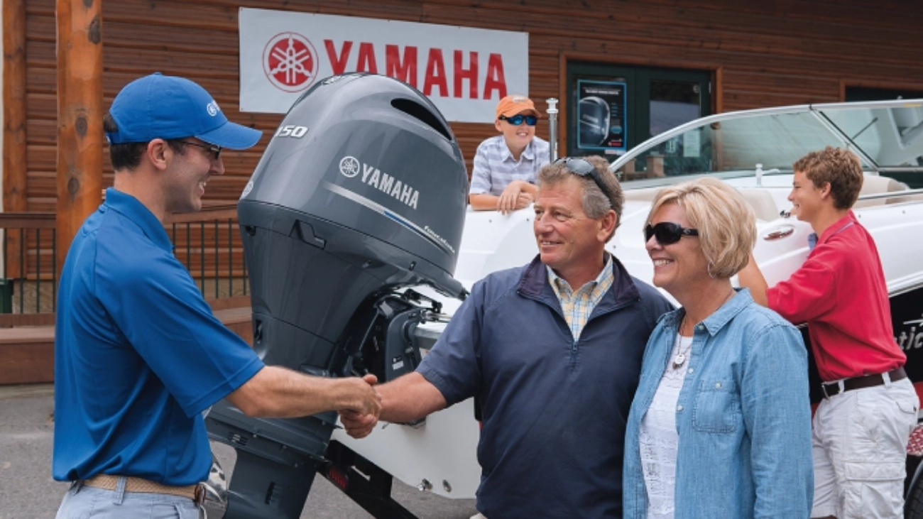 outboard engine service